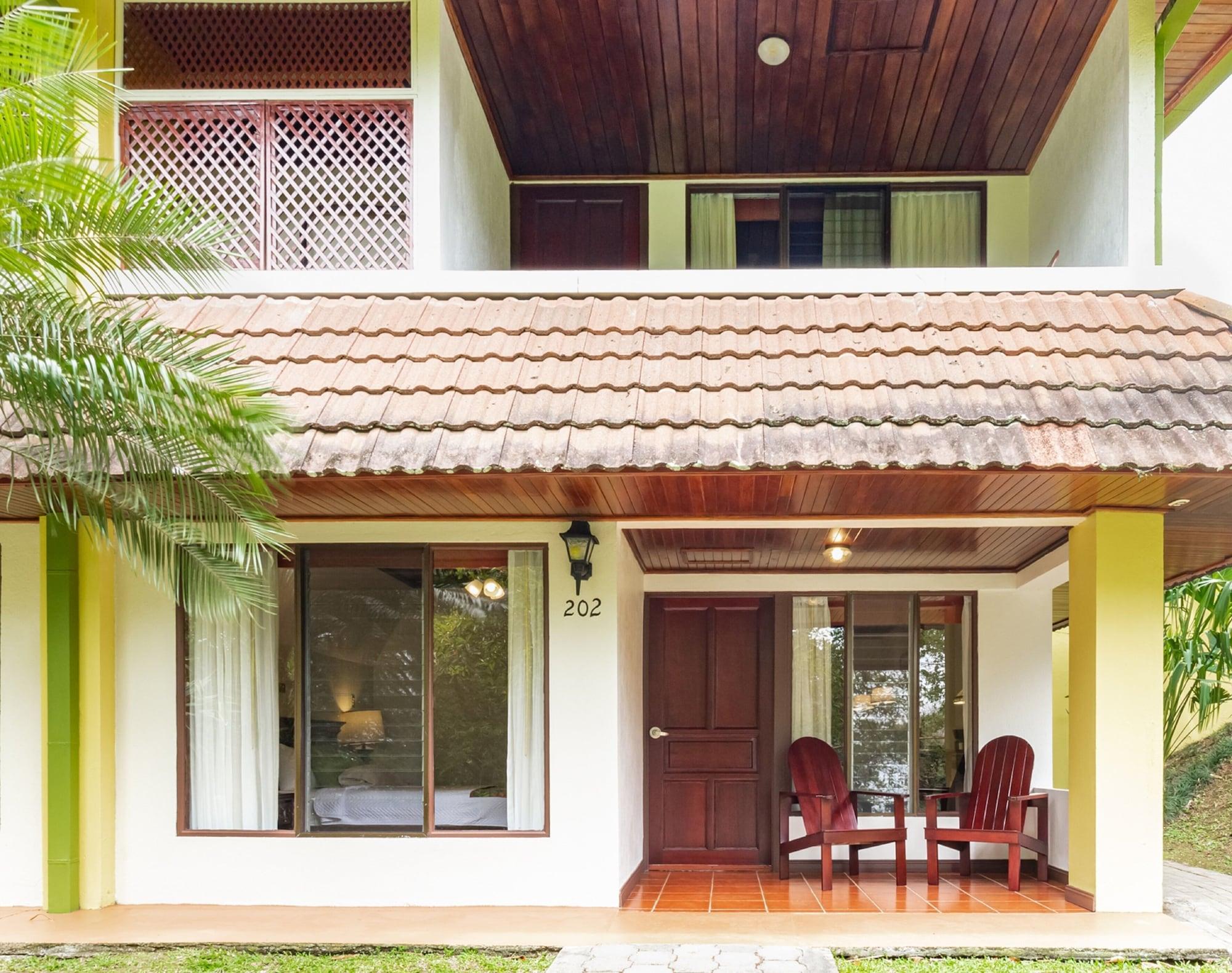 Hotel Tilajari 4*